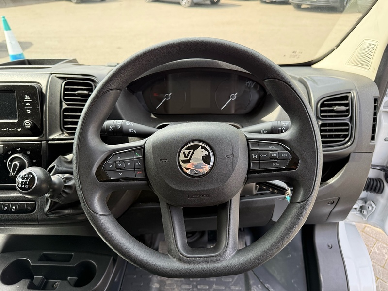 Vauxhall Movano CDTi 3500 BiTurbo Prime - U2281
