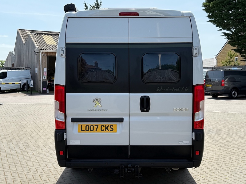 Peugeot Boxer L4 BlueHDi 435 Professional Camper Conversion - U2283
