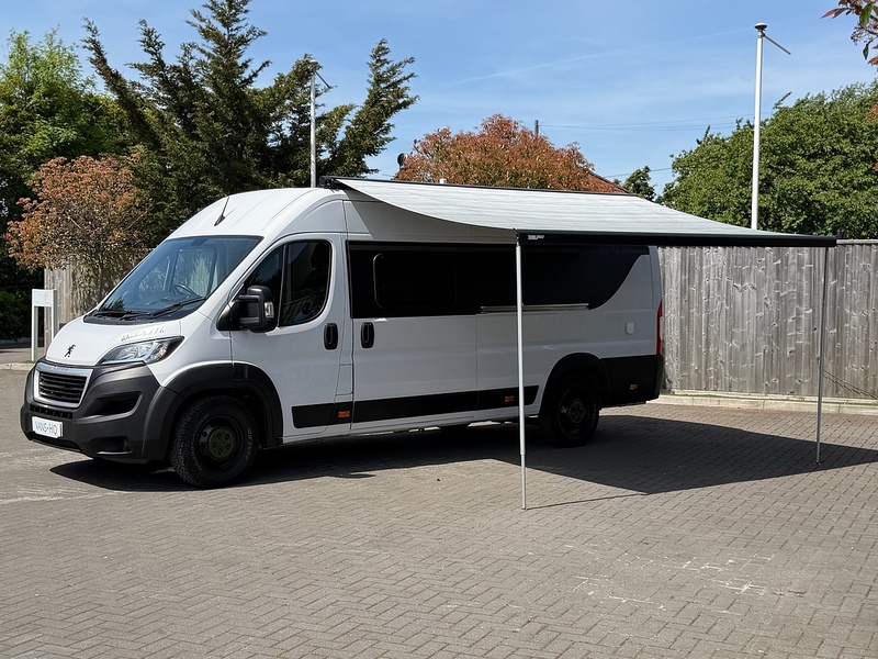 Peugeot Boxer L4 BlueHDi 435 Professional Camper Conversion - U2283