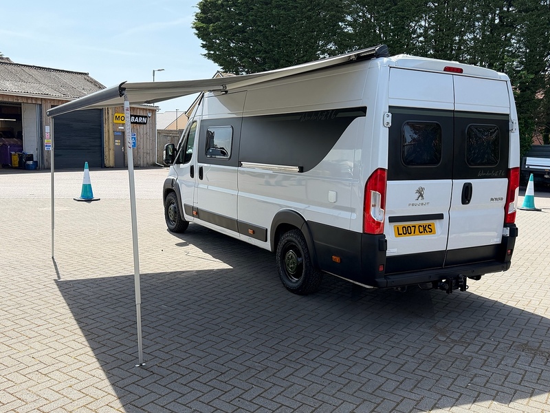 Peugeot Boxer L4 BlueHDi 435 Professional Camper Conversion - U2283
