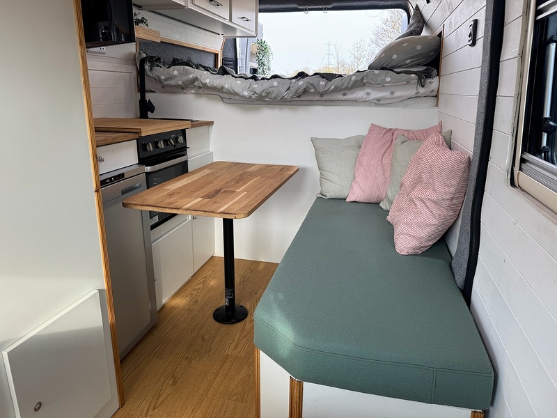 Peugeot Boxer L4 BlueHDi 435 Professional Camper Conversion - U2283