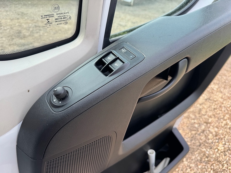Peugeot Boxer L4 BlueHDi 435 Professional Camper Conversion - U2283