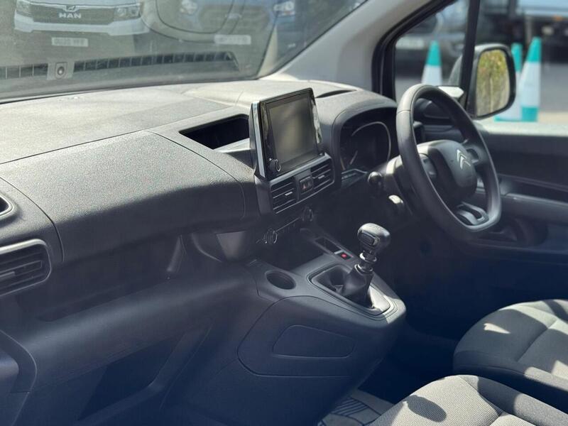 Citroen Berlingo BlueHDi 1000 Enterprise Edition M 3 AirCon - U2285