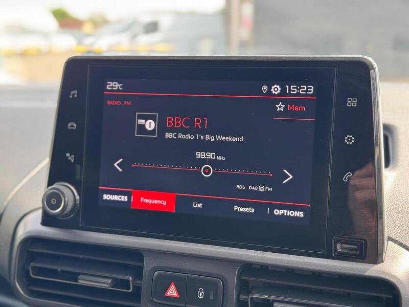 Citroen Berlingo BlueHDi 1000 Enterprise Edition M 3 AirCon - U2285