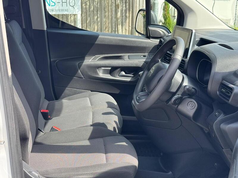 Citroen Berlingo BlueHDi 1000 Enterprise Edition M 3 AirCon - U2285