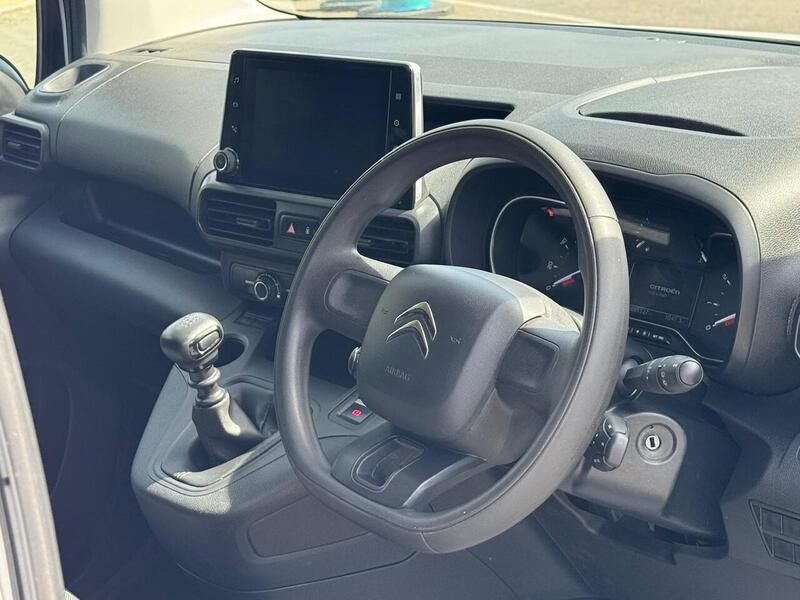 Citroen Berlingo BlueHDi 1000 Enterprise Edition M 3 AirCon - U2285
