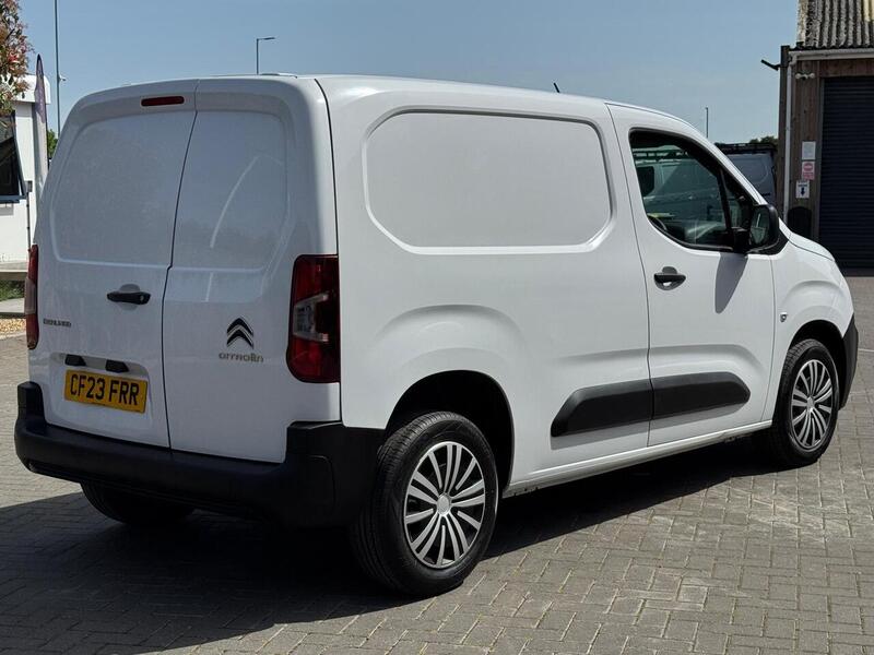 Citroen Berlingo BlueHDi 1000 Enterprise Edition M 3 AirCon - U2285
