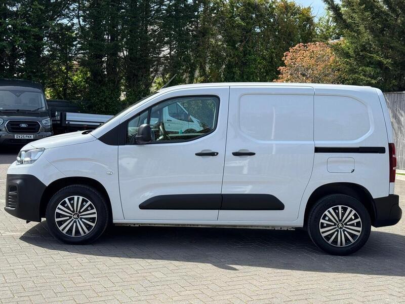 Citroen Berlingo BlueHDi 1000 Enterprise Edition M 3 AirCon - U2285