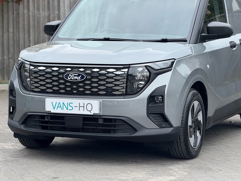 Ford E-Transit Courier Trend - U2293