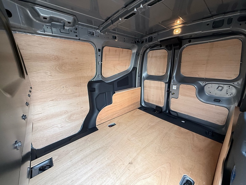 Ford E-Transit Courier Trend - U2293