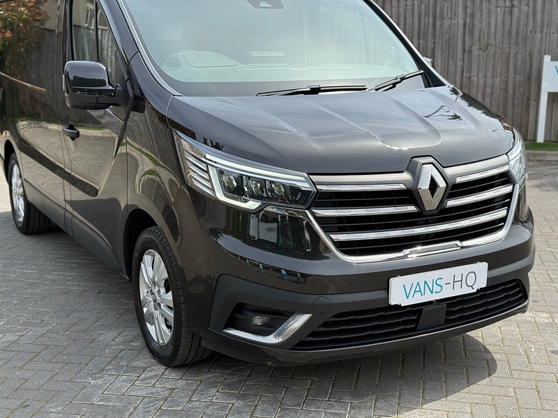 Renault Trafic dCi Blue SL28 Sport - U2305