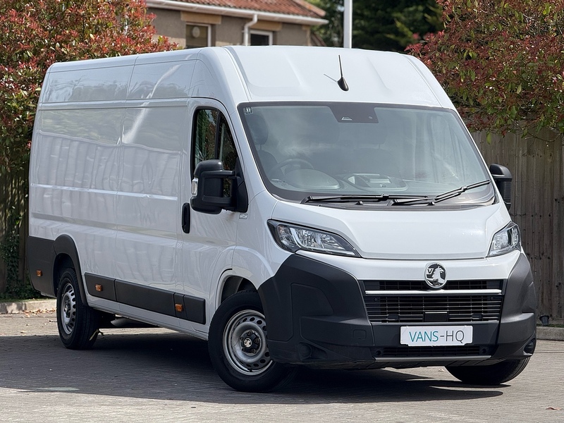 Renault Trafic dCi Blue SL28 Sport - U2305