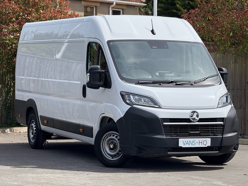 Renault Trafic dCi Blue SL28 Sport - U2305