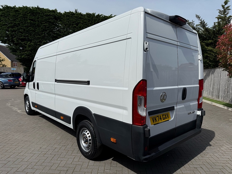 Renault Trafic dCi Blue SL28 Sport - U2305