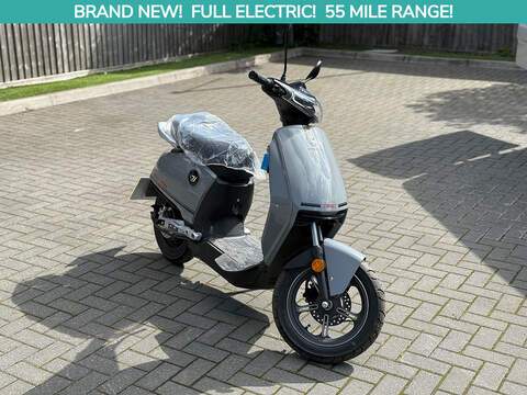 Vmoto CUx 2.8 CRD Overland SUV 4dr Diesel Auto 4WD Euro 5 (197 bhp)