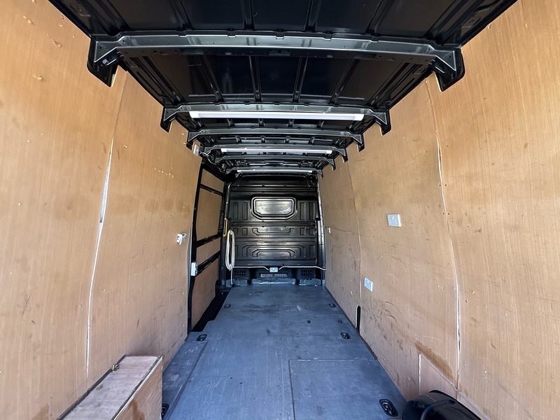Volkswagen Crafter TDI CR35 Trendline - U2325