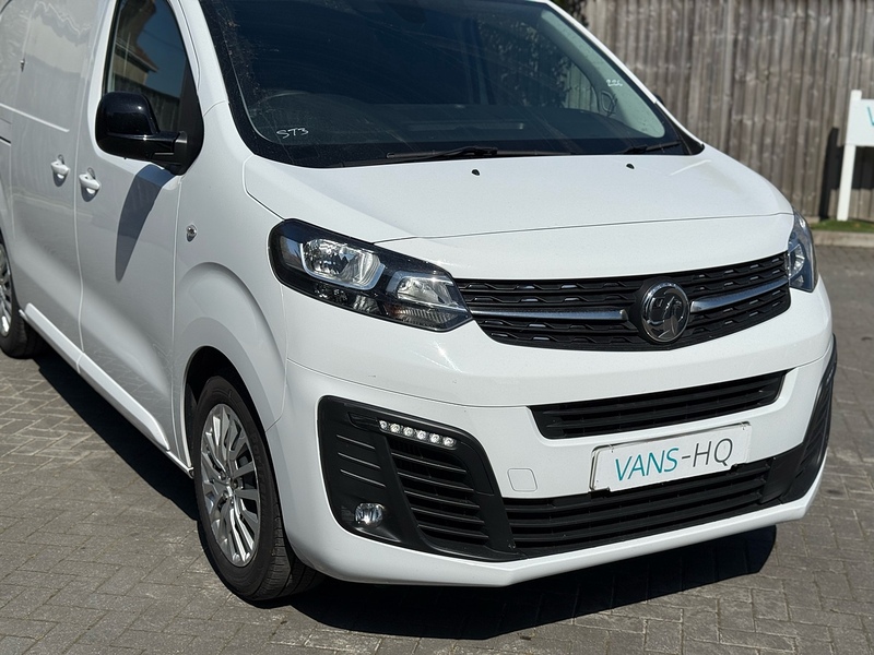 Vauxhall Vivaro Turbo D 2700 Pro - U2330