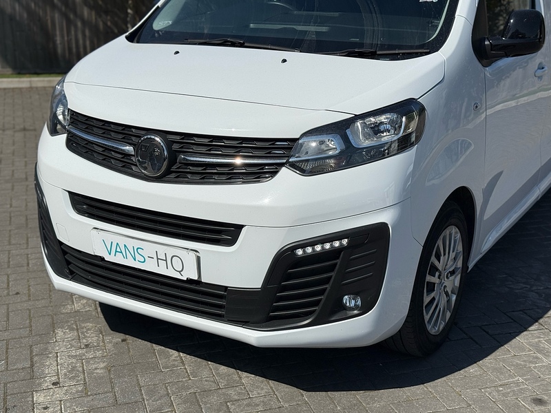 Vauxhall Vivaro Turbo D 2700 Pro - U2330