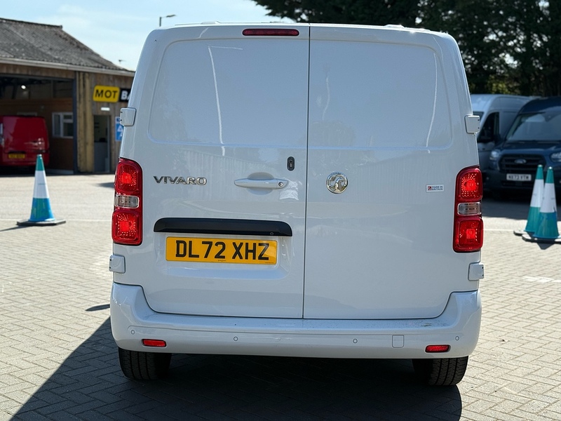 Vauxhall Vivaro Turbo D 2700 Pro - U2330