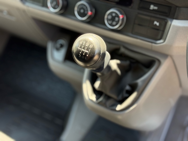 Volkswagen Crafter TDI CR35 Trendline - U2332