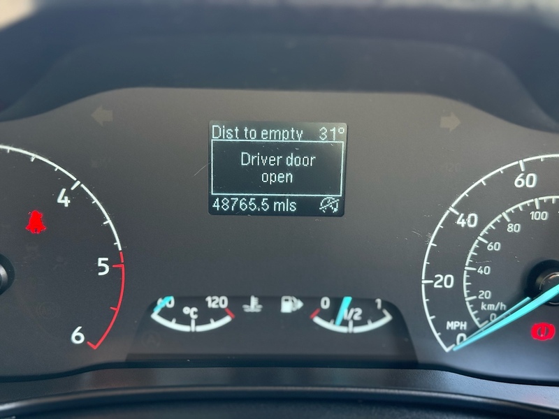Ford Transit Connect 220 EcoBlue Leader - U2334