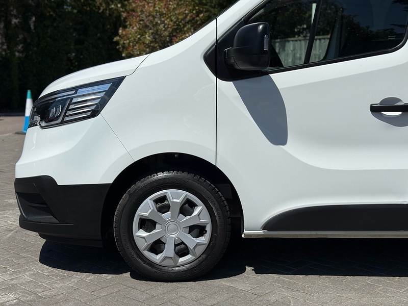 Renault Trafic dCi Blue SL28 Business+ - U2349