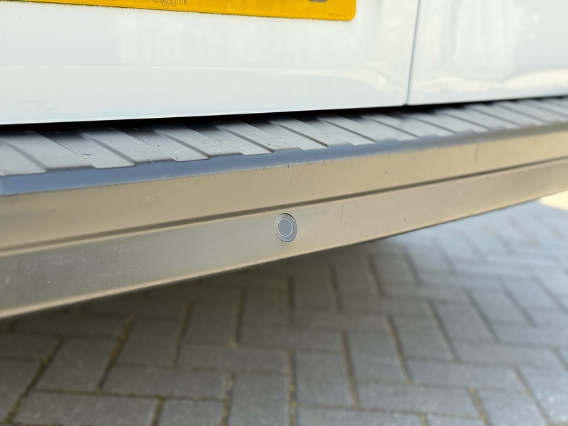 Renault Trafic dCi Blue SL28 Business+ - U2349