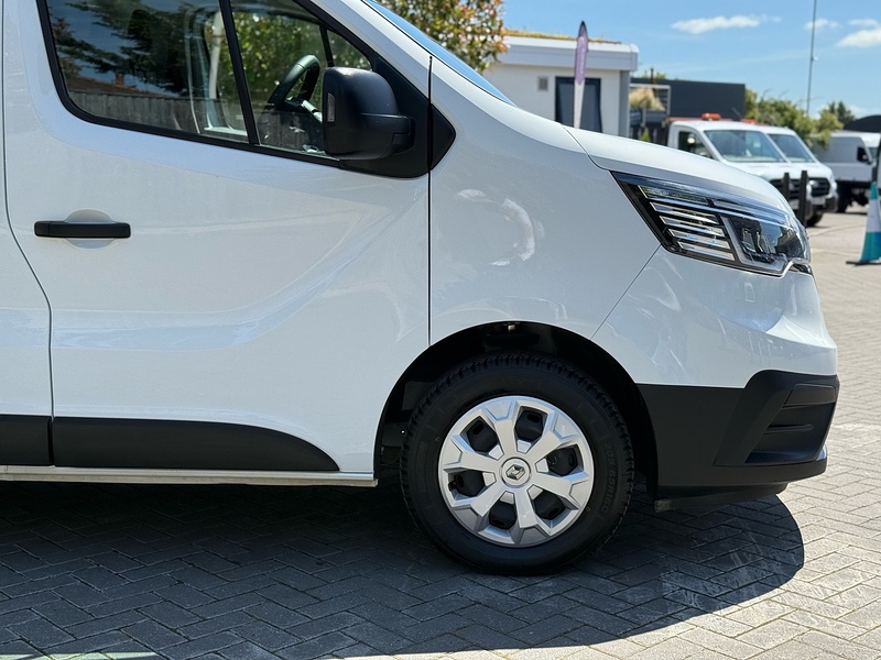Renault Trafic dCi Blue SL28 Business+ - U2349