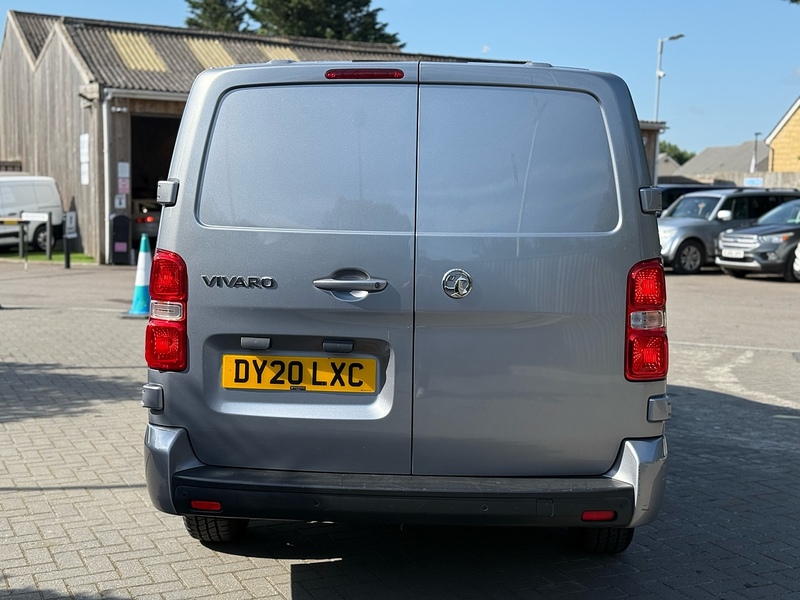 Vauxhall Vivaro Turbo D 3100 Sportive - U2350