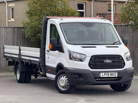 Ford Transit 2.0 350 EcoBlue HD Leader Luton Cab 2dr Diesel Manual RWD L4 Euro 6 (s/s) (DRW) (130 ps)