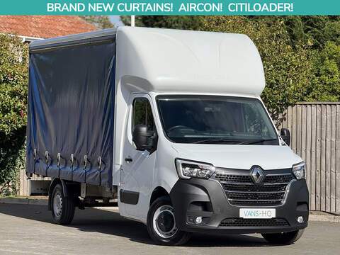 Renault Trucks Master 2.2 BlueHDi 35 Plus Ready To Run Luton 3dr Diesel Manual L4 Euro 6 (s/s) (140 ps)