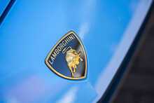 Lamborghini Urus V8 BiTurbo S - U1010