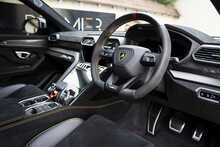 Lamborghini Urus V8 Performante - U1039