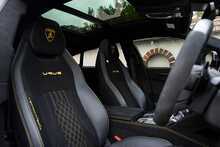 Lamborghini Urus V8 Performante - U1039