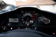 Ferrari Purosangue V12 - U1052