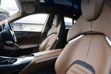 Ferrari Purosangue V12 - U1052