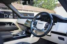 Land Rover Range Rover P400 MHEV Autobiography - U1080