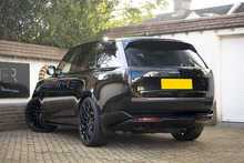 Land Rover Range Rover D350 MHEV First Edition - U1082