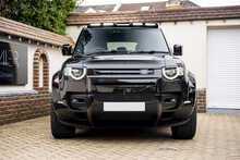 Land Rover Defender 110 P525 V8 - U1085