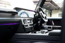 Mercedes-Benz G Class G63 V8 BiTurbo AMG - U1094