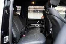 Mercedes-Benz G Class G63 V8 BiTurbo AMG - U1094