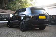 Land Rover Range Rover D300 MHEV Autobiography - U1095