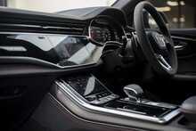 Audi RSQ8 TFSI V8 Vorsprung - U1106