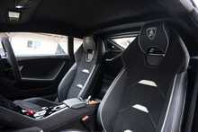 Lamborghini Huracan V10 LP 640-2 Tecnica - U1109