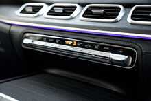 Mercedes-Benz GLE GLE400d AMG Line - U1113