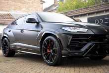 Lamborghini Urus V8 BiTurbo - U1122
