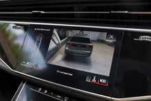 Audi RSQ8 TFSI V8 Vorsprung - U1142