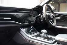 Audi RSQ8 TFSI V8 Vorsprung - U1142