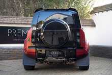 Land Rover Defender 110 P425 V8 X - U1146
