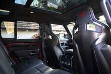 Land Rover Defender 110 P425 V8 X - U1146
